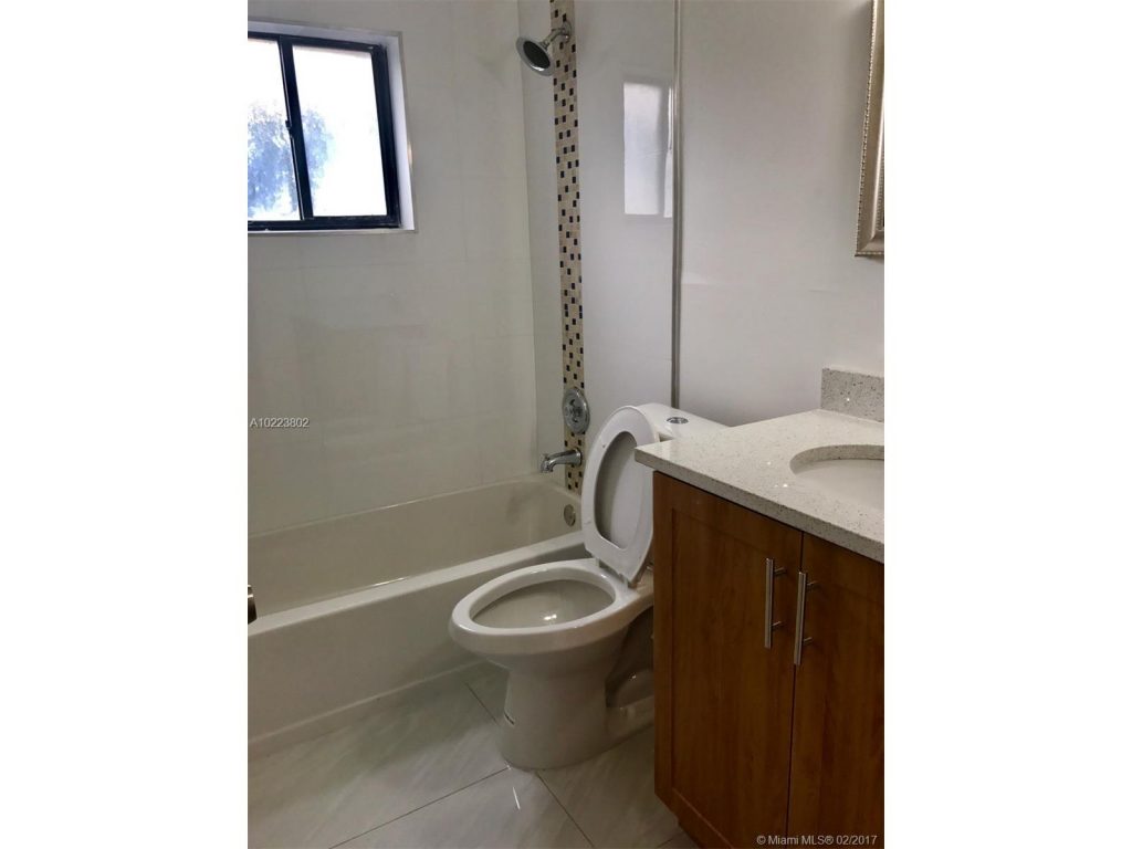 THE HAMMOCKS AT COCONUT CREEK J.A.G.